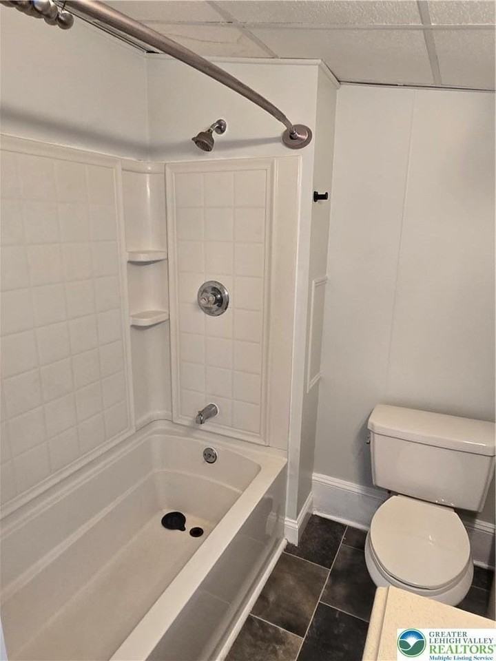 125 Main St #B - Photo 6 of 10