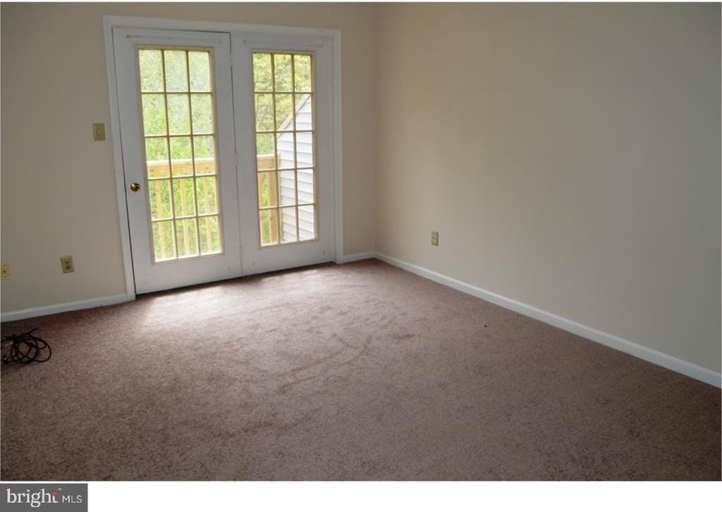 131A Emery Ct - Photo 6 of 19