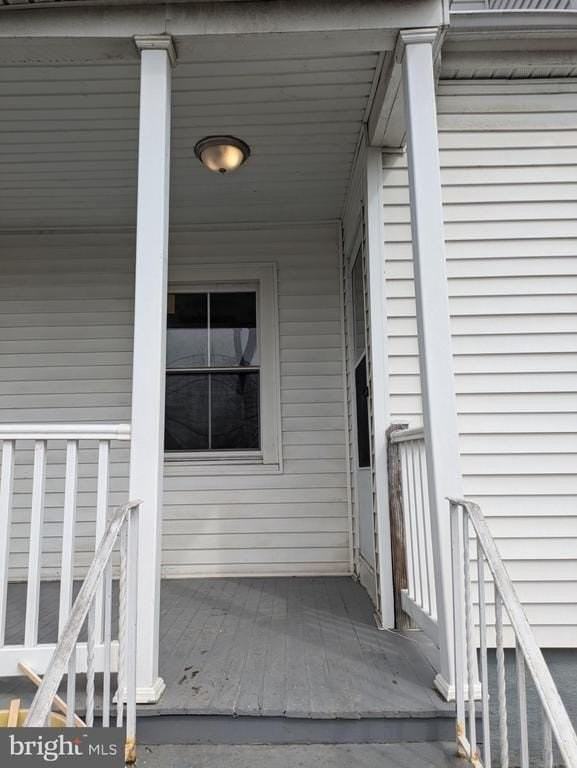 1816 Chambers St - Photo 2 of 10