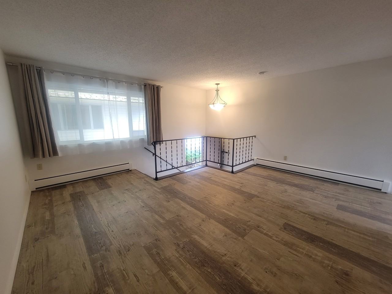 3214 Stephens Avenue South - Photo 6 of 17