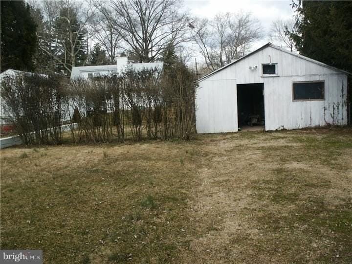 18 Oakland St - Photo 3 of 9