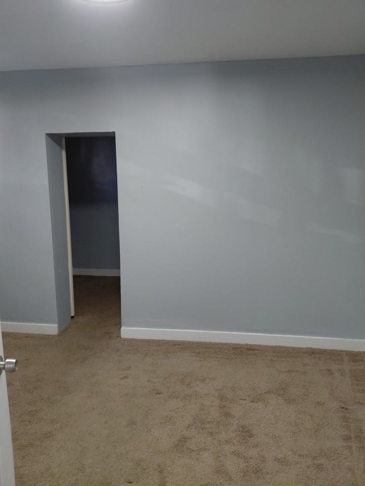 273-277 Central St - Photo 7 of 9