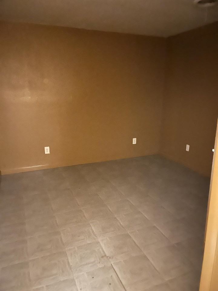 29920 Main Street - Photo 3 of 13