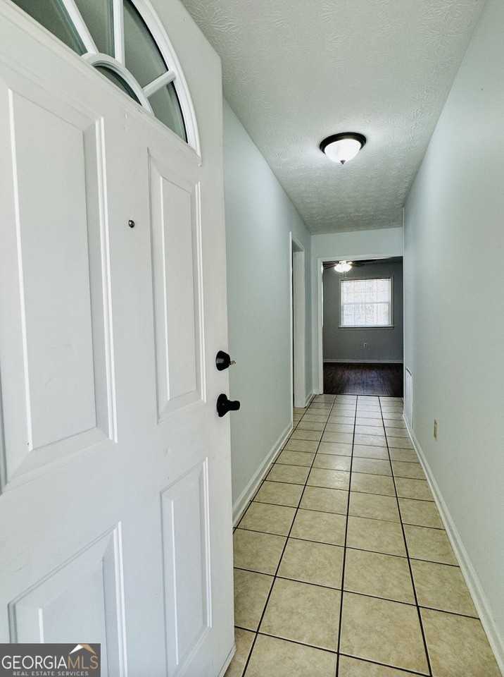 109 Boxwood Ct - Photo 3 of 29