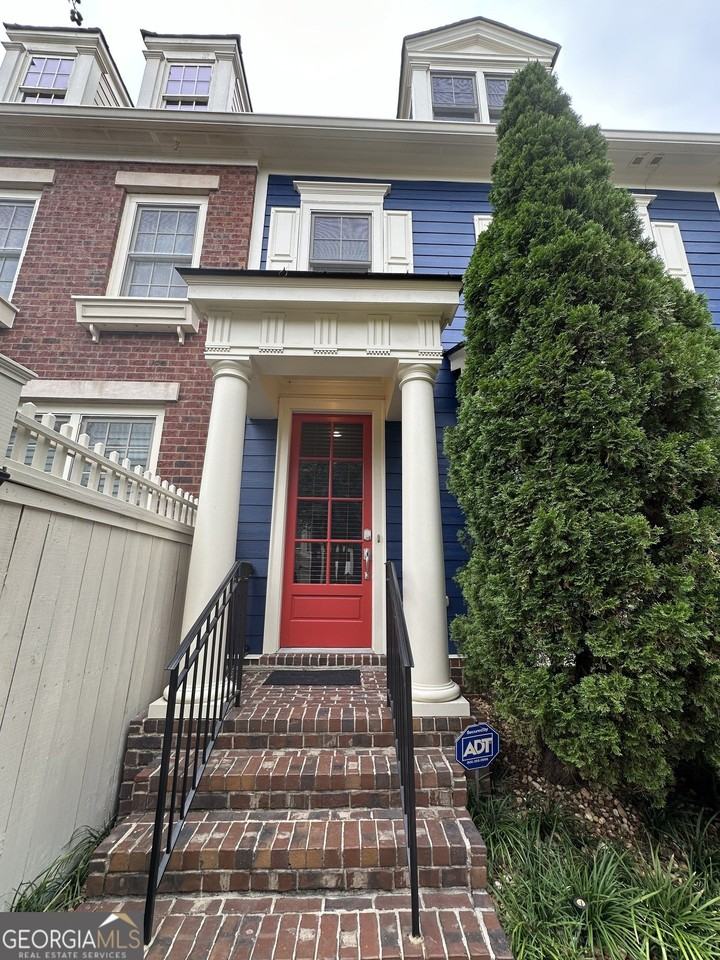 6166 Holly Park Ln Se Unit 160 - Photo 3 of 19