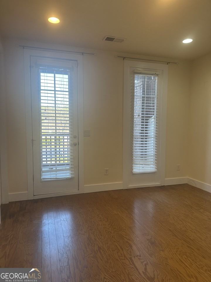 6166 Holly Park Ln Se #160 - Photo 7 of 17