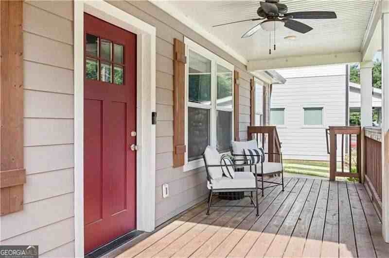 256 Birch St - Photo 2 of 22