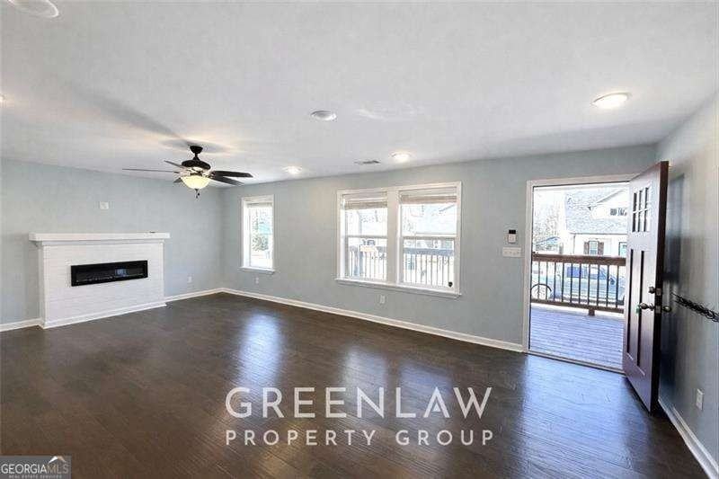 256 Birch St - Photo 7 of 22