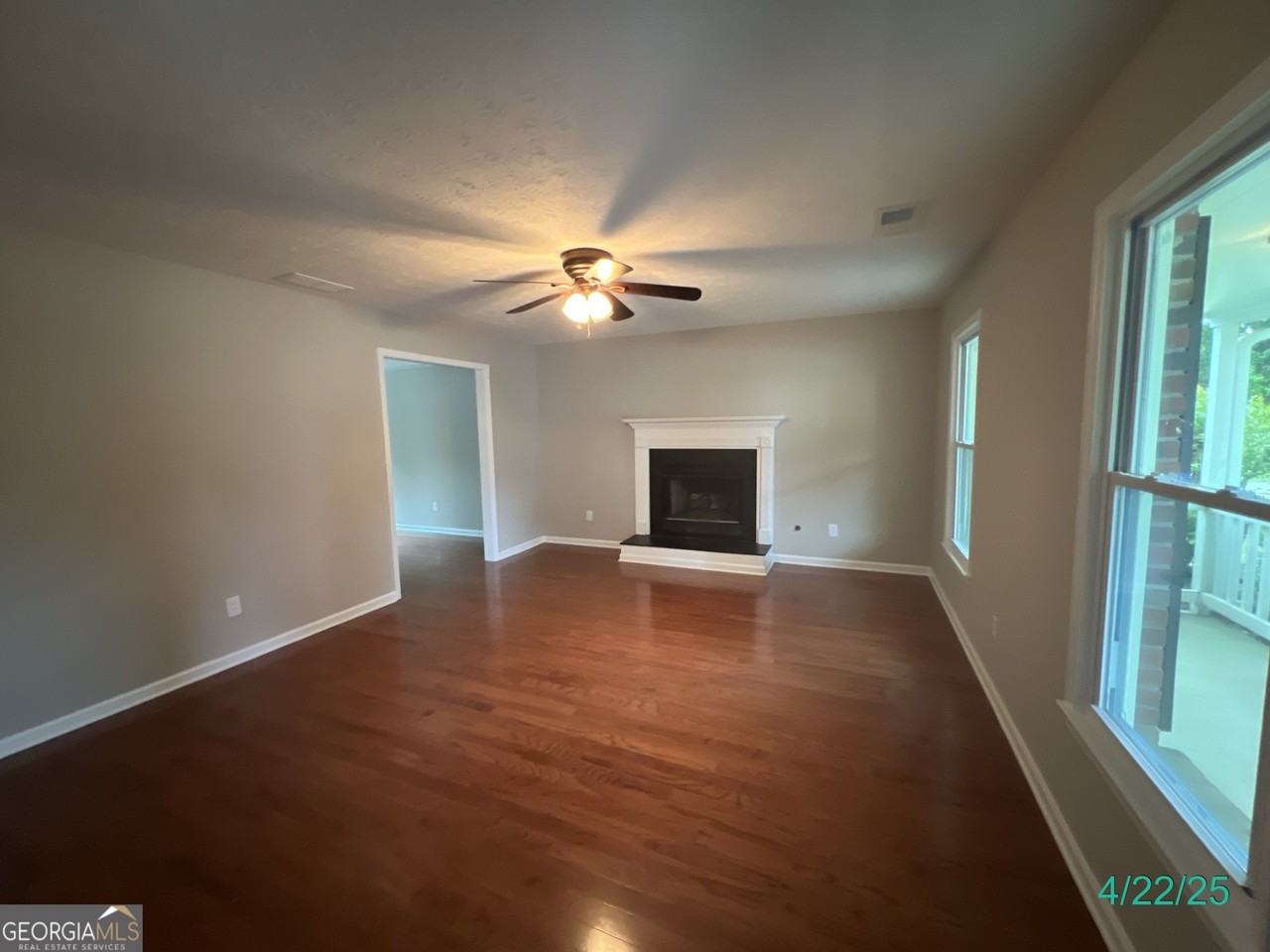 716 Wilkes Dr - Photo 6 of 26