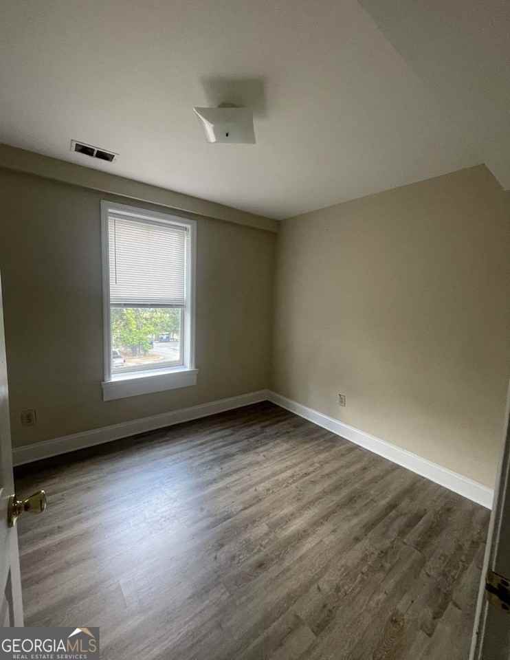 441 E Dougherty St Apt 5 - Photo 3 of 4