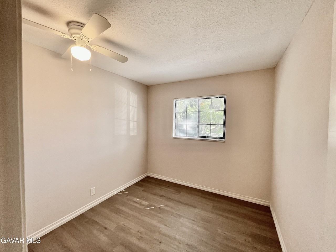 3171 Milton Dr - Photo 7 of 14