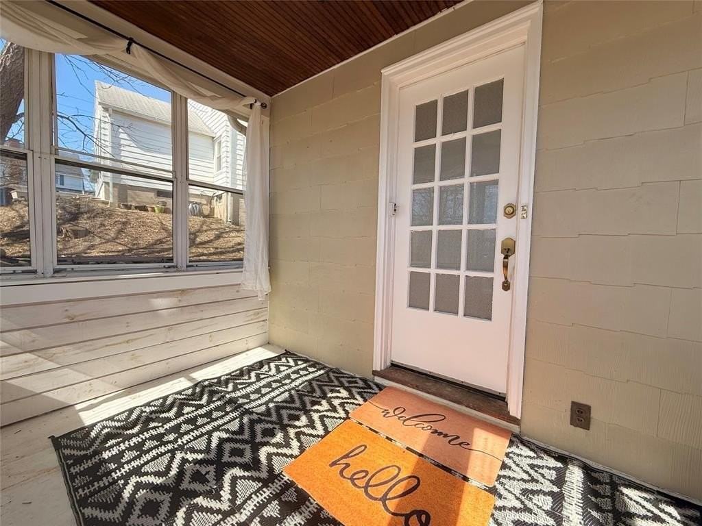 2703 Watson Blvd - Photo 4 of 19