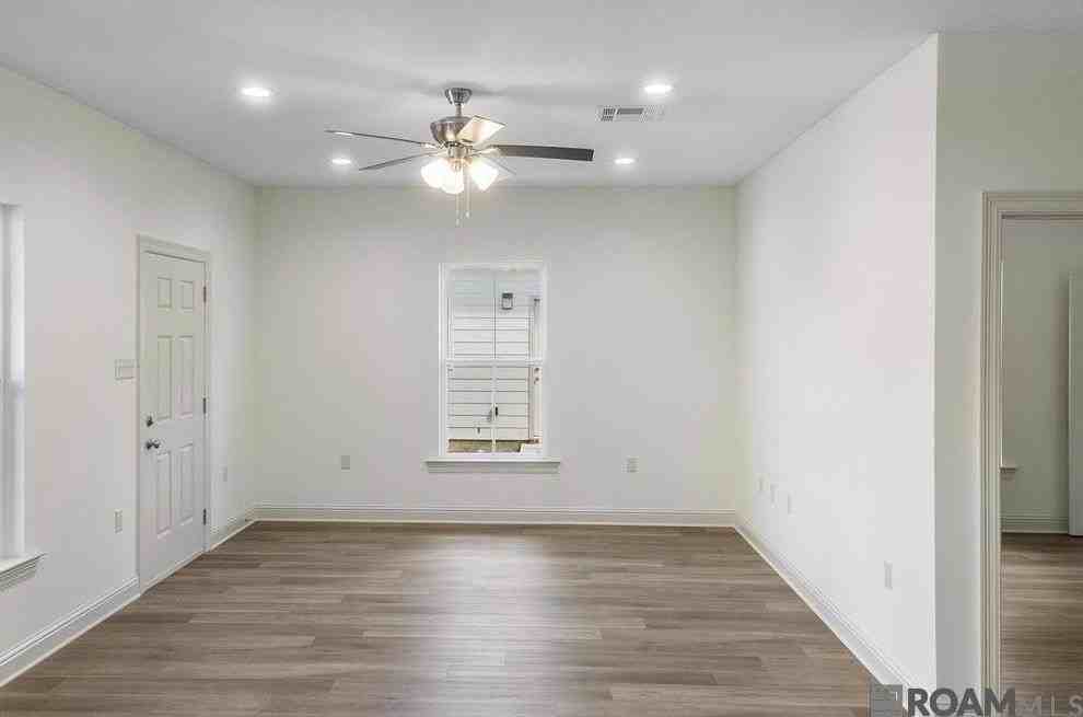 6908 Goya Ave #A - Photo 4 of 8