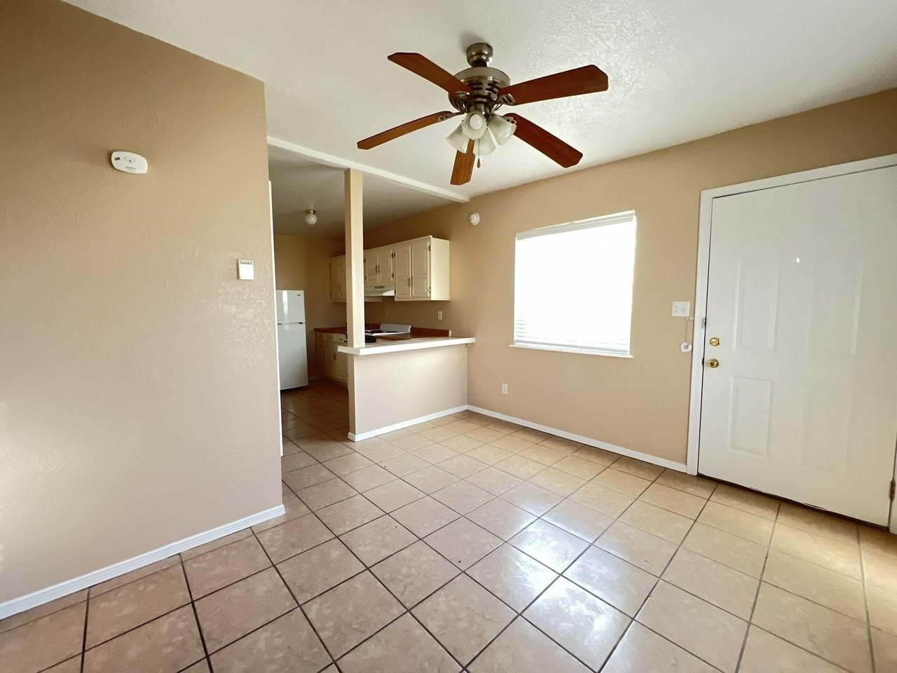 2713 Fir St Unit B - Photo 6 of 16