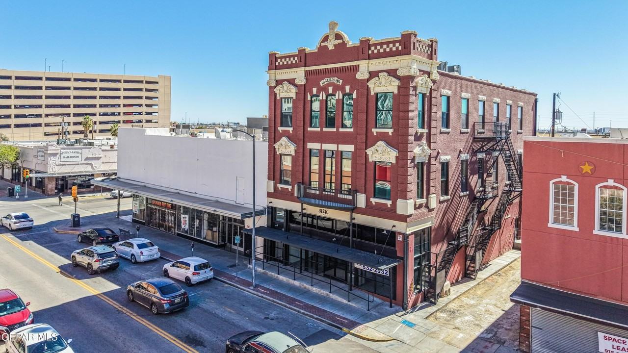 312 E Overland Ave Unit B - Photo 2 of 20