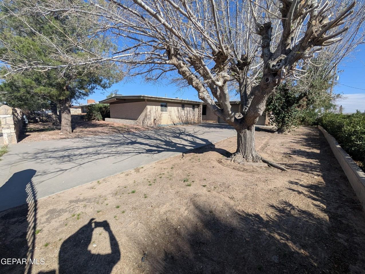 410 9th St Ne - Photo 2 of 15