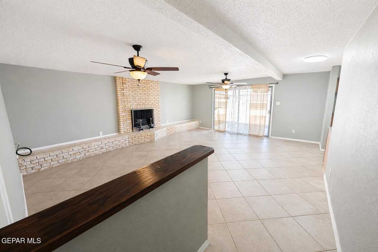 410 9th St Ne - Photo 4 of 15