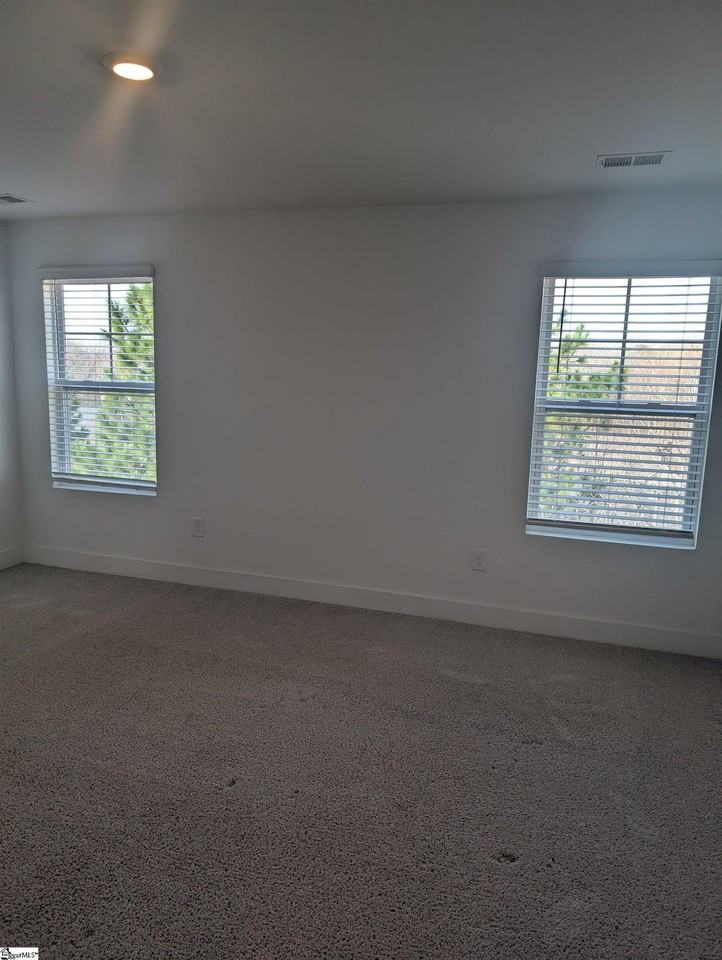 49 Centimeters Dr - Photo 6 of 22