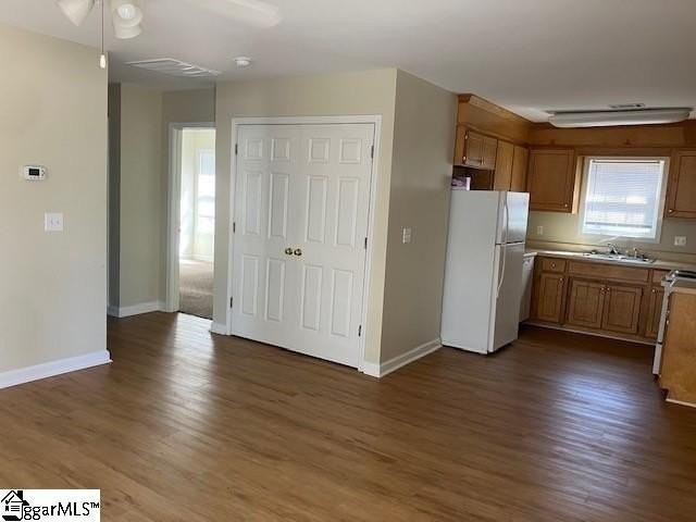 512 Saint Mark Rd #J - Photo 3 of 9