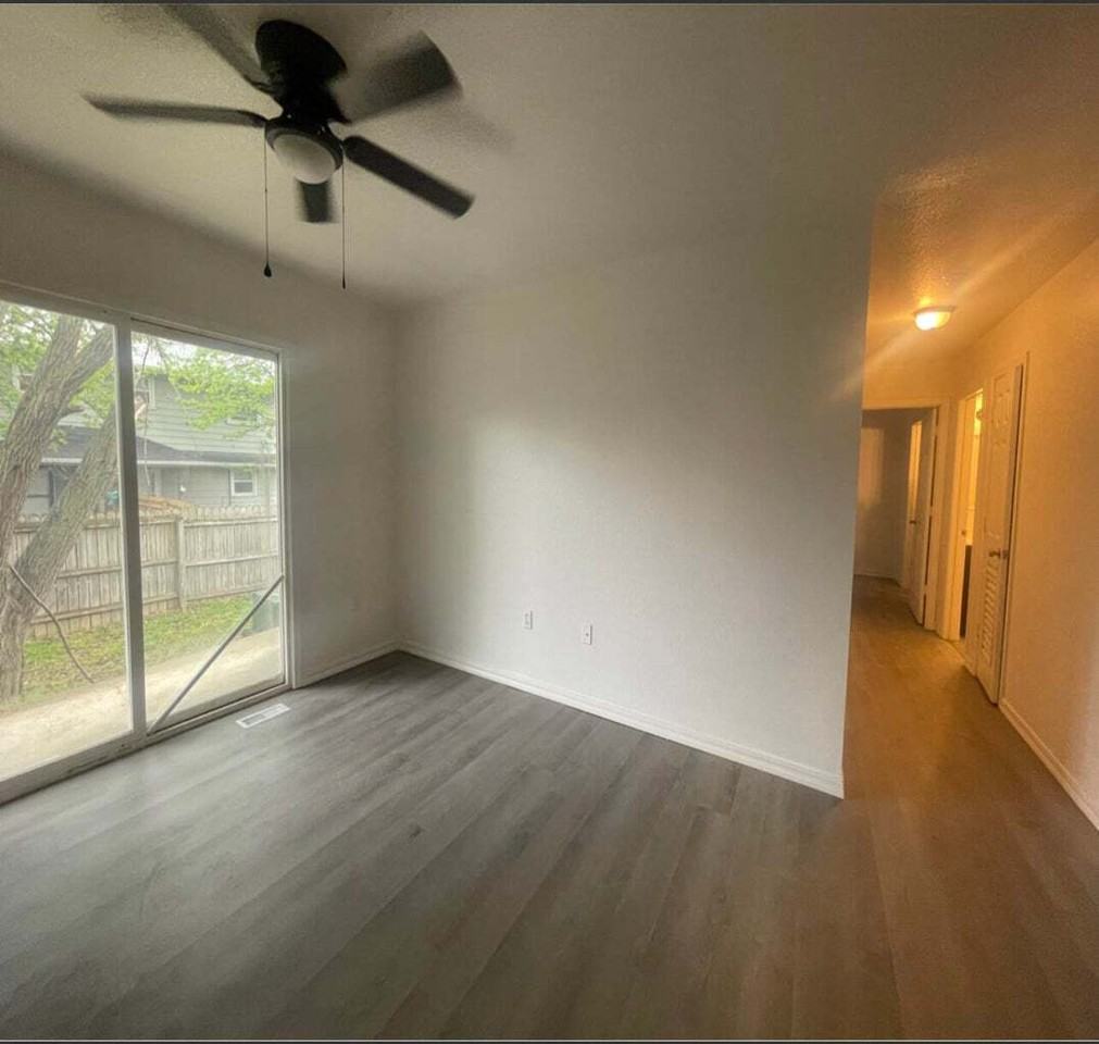 Viola Apartments - Photo 7 of 9