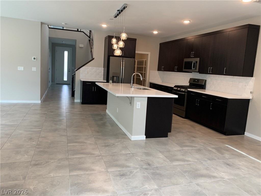 537 Ruby Mesa Ave - Photo 6 of 50