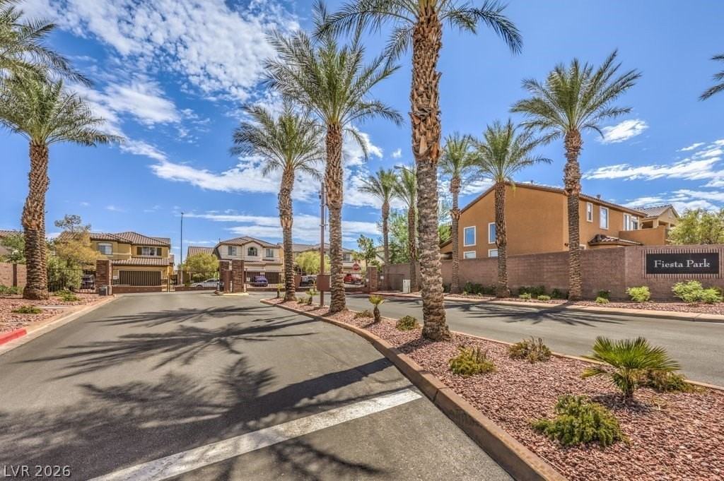 646 Ember Rock Ave - Photo 2 of 39