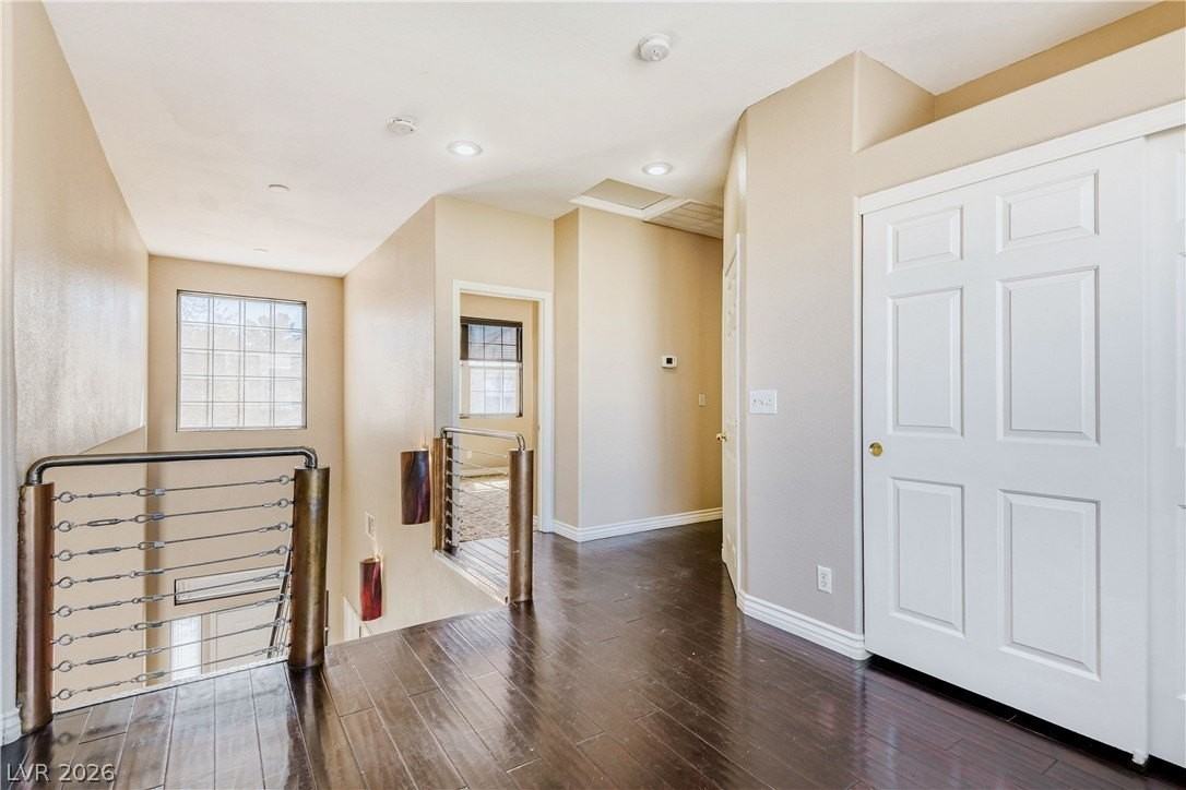 8070 Arcadian Ln - Photo 7 of 38