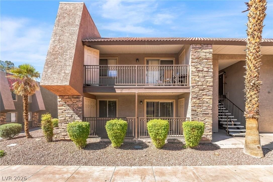 5062 River Glen Dr #151 - Photo 2 of 19