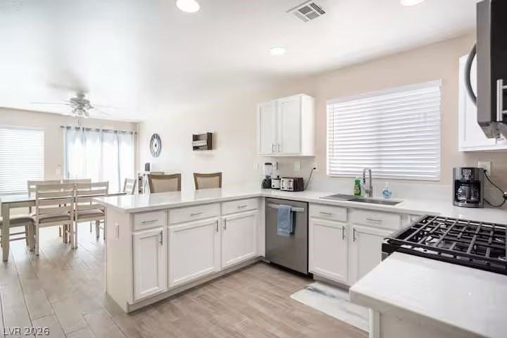 4995 Nardini Ave - Photo 4 of 41