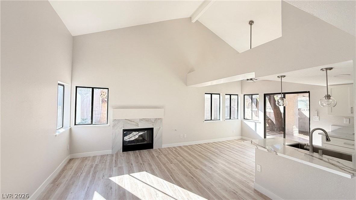 365 Peach Tree Dr - Photo 5 of 26