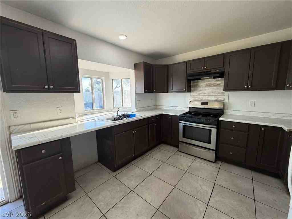 5971 Via Capri - Photo 6 of 30