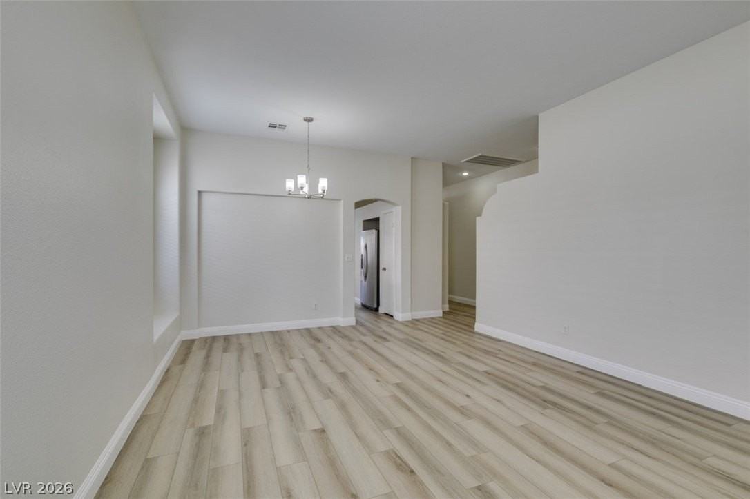 916 Autumn Royal Ln - Photo 2 of 47