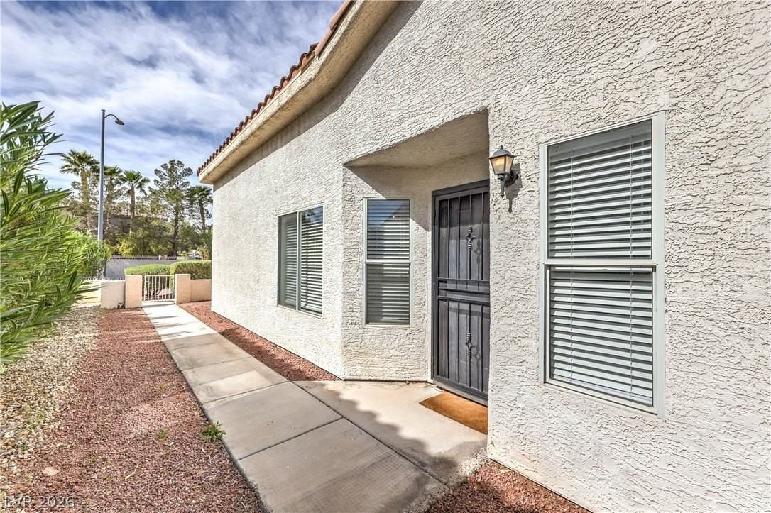 7716 License St - Photo 5 of 35