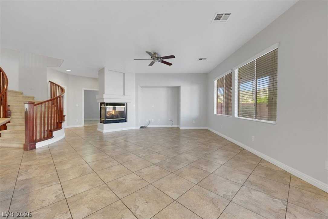 4120 Lower Saxon Ave - Photo 4 of 17