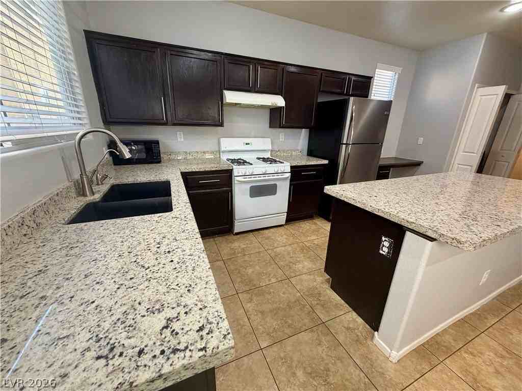 6778 Whipplewood Way - Photo 5 of 16