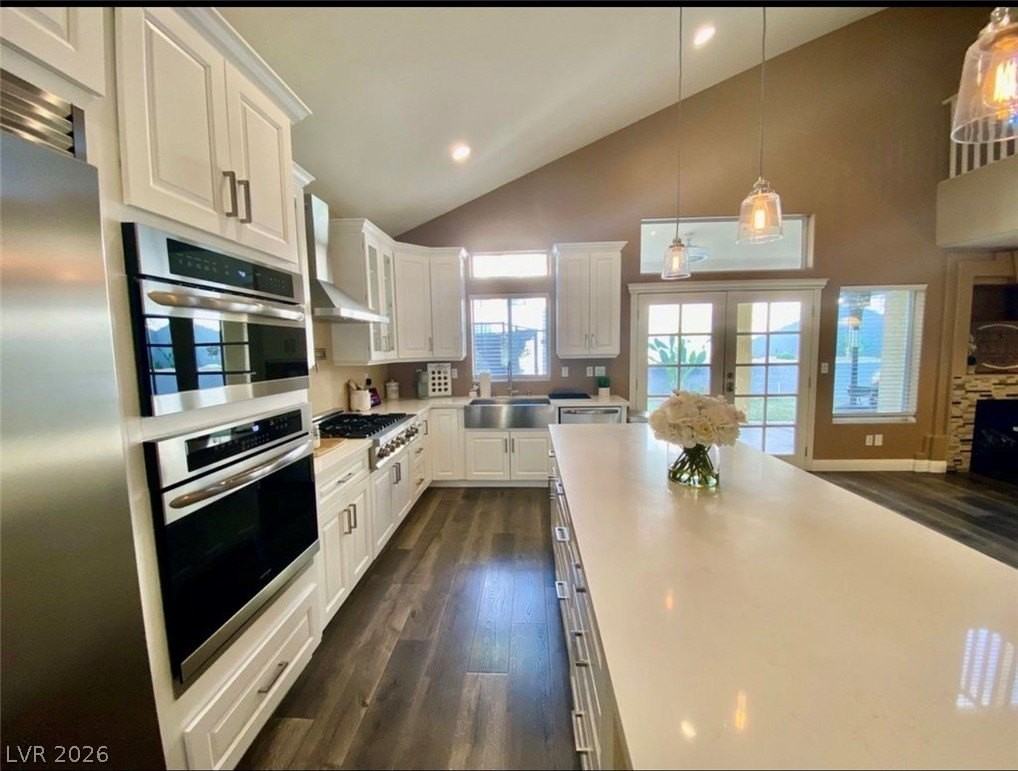 7237 Tealwood St - Photo 4 of 17