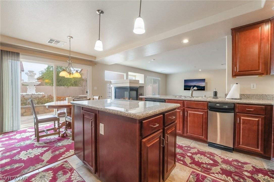 8162 Deerfield Ranch Ct - Photo 6 of 23