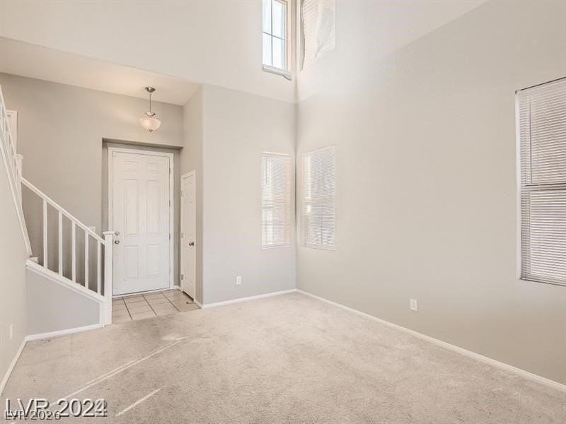 5537 Ayers Cliff St - Photo 6 of 25