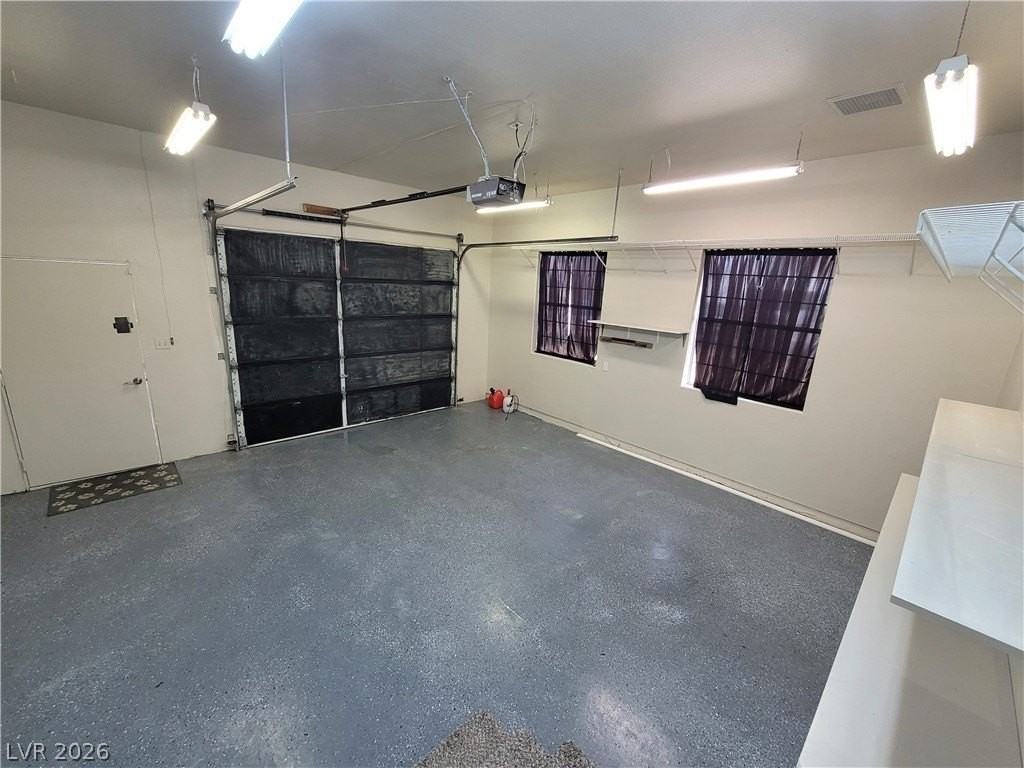 1951 Jim Haworth Ct - Photo 3 of 46