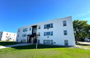 featured image of 920 N 2nd St