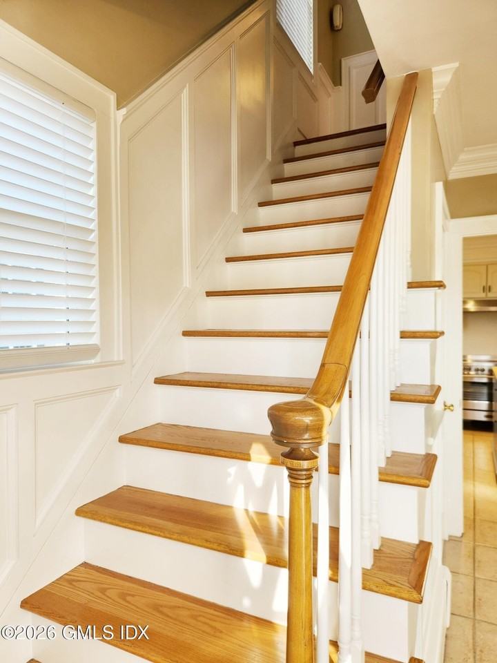 34 Harold St - Photo 3 of 25