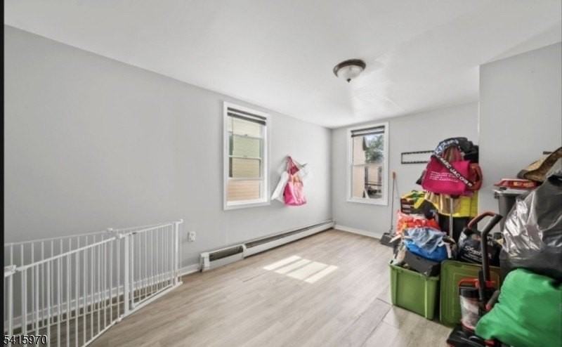 70 Welland Ave - Photo 3 of 6