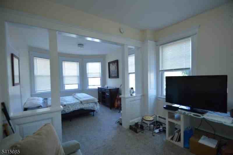 17 Bowers Ln #B - Photo 6 of 9