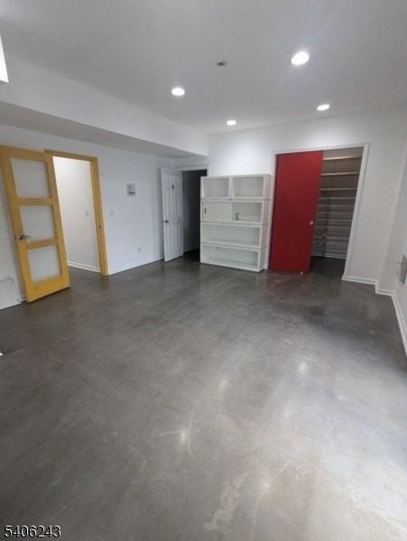 200 Burnett Ave #3 - Photo 4 of 24