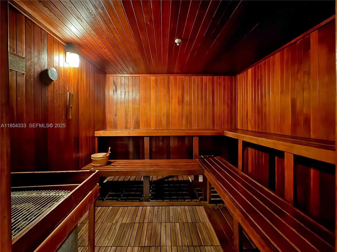 848 Brickell Key Dr #3 - Photo 4 of 8