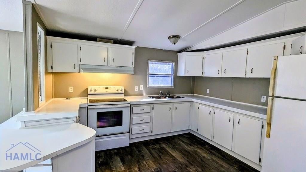 260 Ed Powers Blvd - Photo 3 of 10