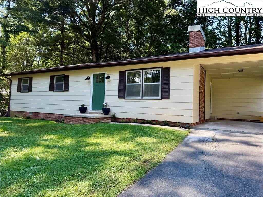 130 Maple Dr - Photo 2 of 21