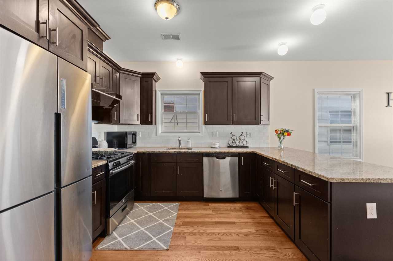 23 Reynolds Ave #1 - Photo 2 of 23