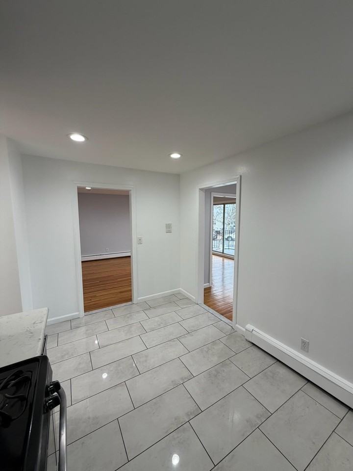 3586 John F Kennedy Blvd #2 - Photo 6 of 37