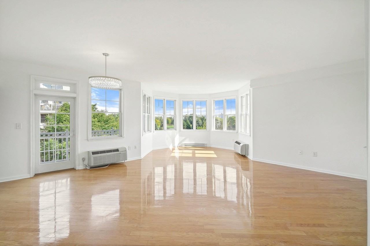 30 Freedom Way #204 - Photo 4 of 26